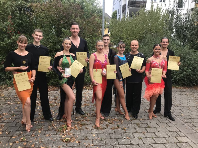Das Tanzsportzentrum räumt beim 15. Neckar Alb Festival in Tübingen ab