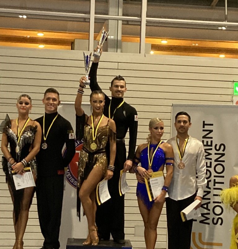 Ein sonniges Fest der Landesmeisterschaften in Latein 2021